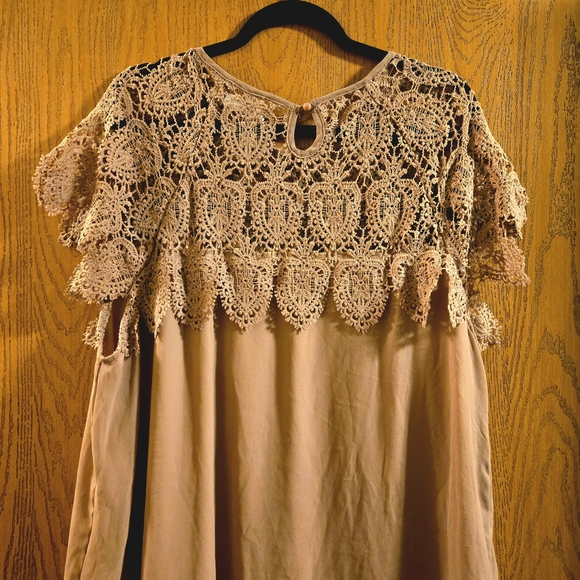 Lace Overlay Beige Dress - Picture 5 of 7